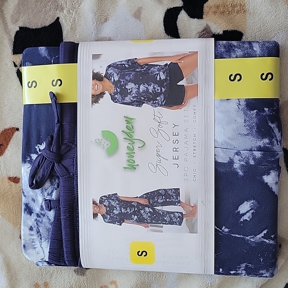Honey dew Other - 🥶🆕️ 3pc. Pj's Set. 18